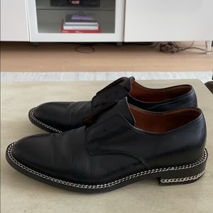 Givenchy Derby Leather Chain Link Oxford